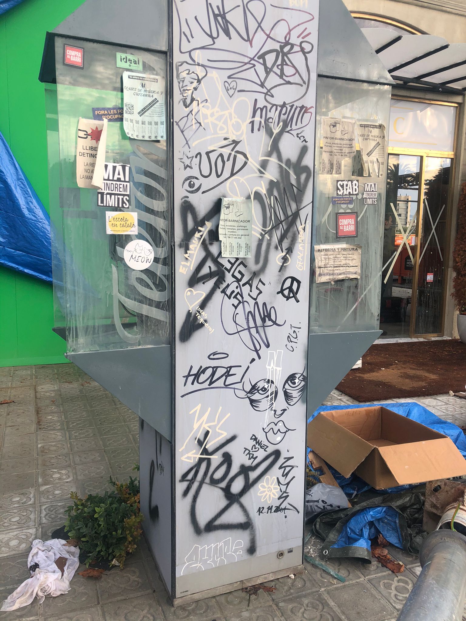 cabina telefono española doble telefono 1u.